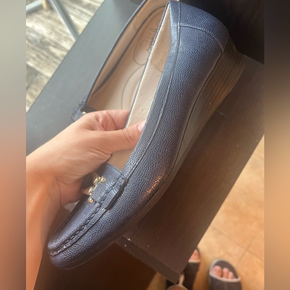 Life Stride navy fatima loafers - Picture 3 of 5